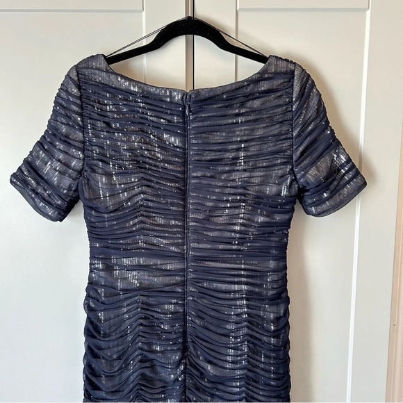 Adrianna Papell Evening Women's Dress Size 8P Navy Mesh Short Sleeve Party Event - Picture 4 of 11